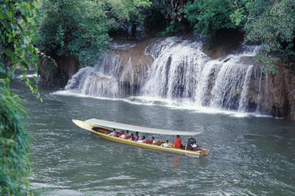 Treeyapat Place Otel Kanchanaburi Dış mekan fotoğraf