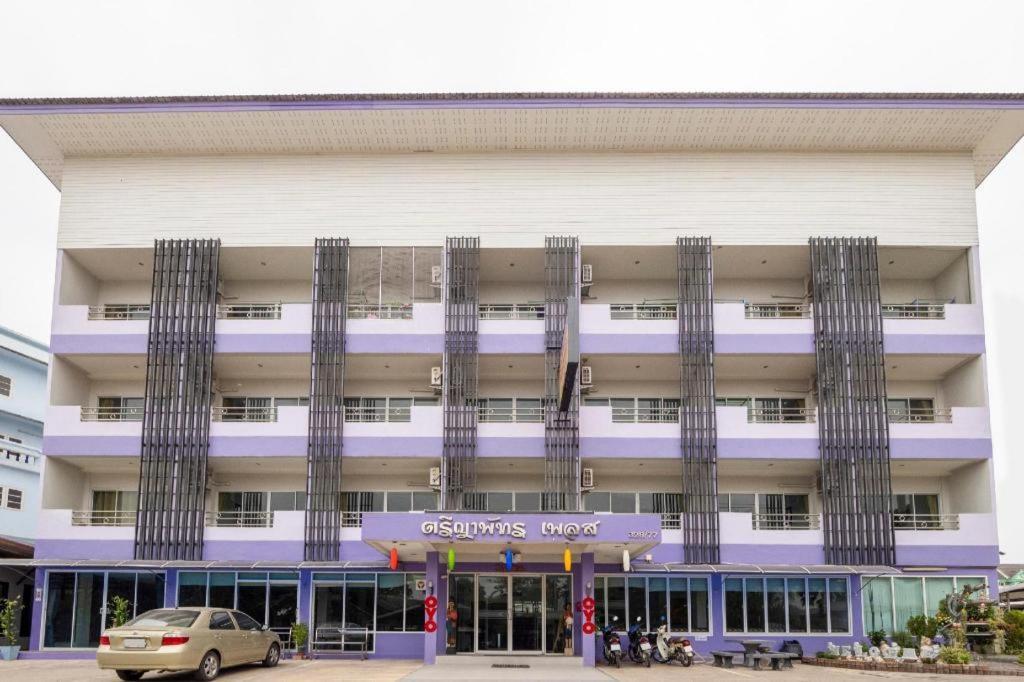 Treeyapat Place Otel Kanchanaburi Dış mekan fotoğraf